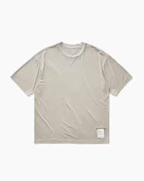 AuraLite™ T-Shirt Mineral Dune