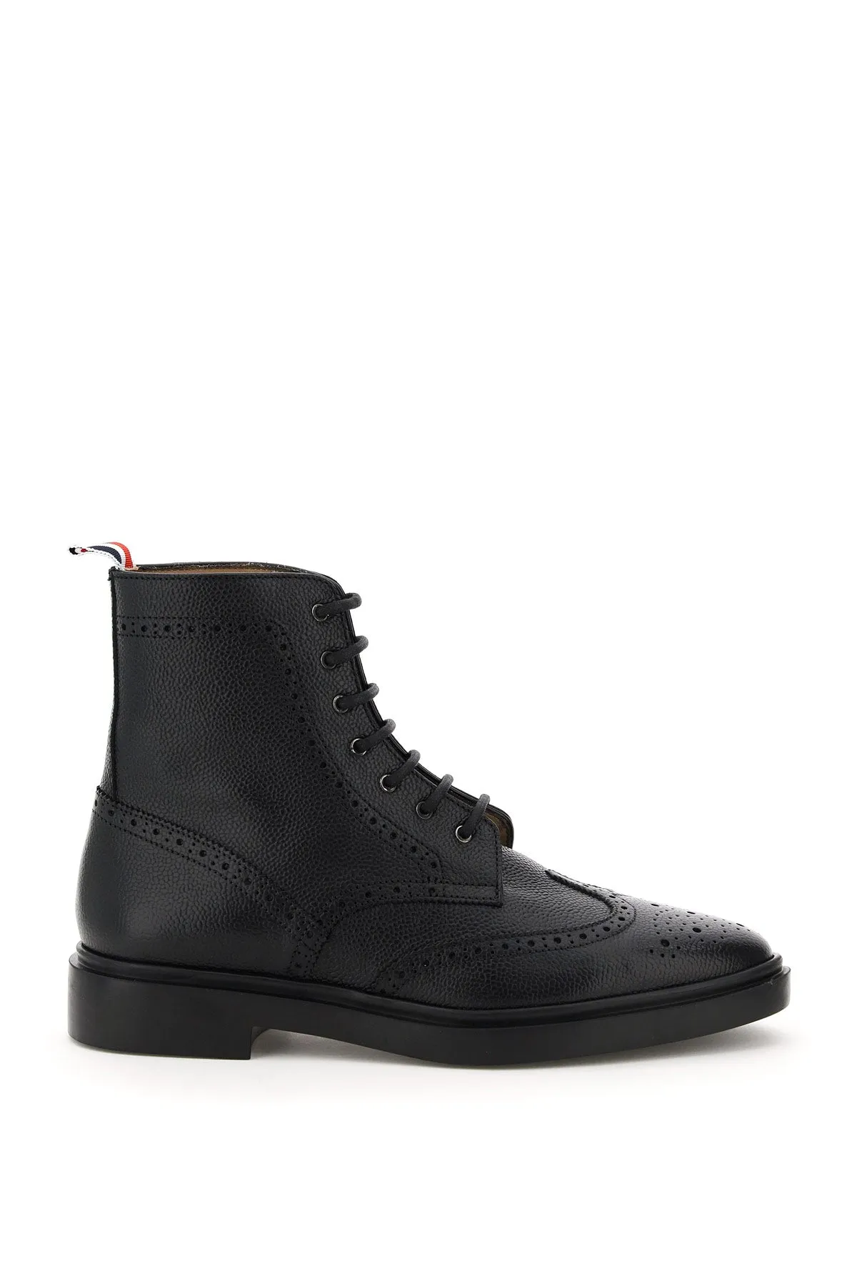 CLASSIC WINGTIP BOOT