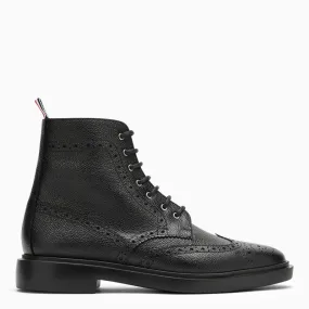 CLASSIC WINGTIP BOOT