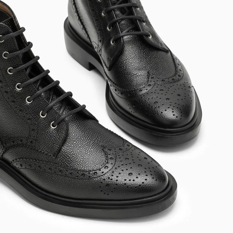 CLASSIC WINGTIP BOOT