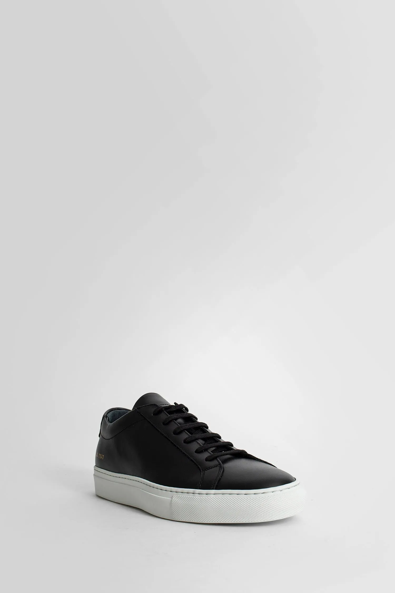 COMMON PROJECTS MAN BLACK SNEAKERS