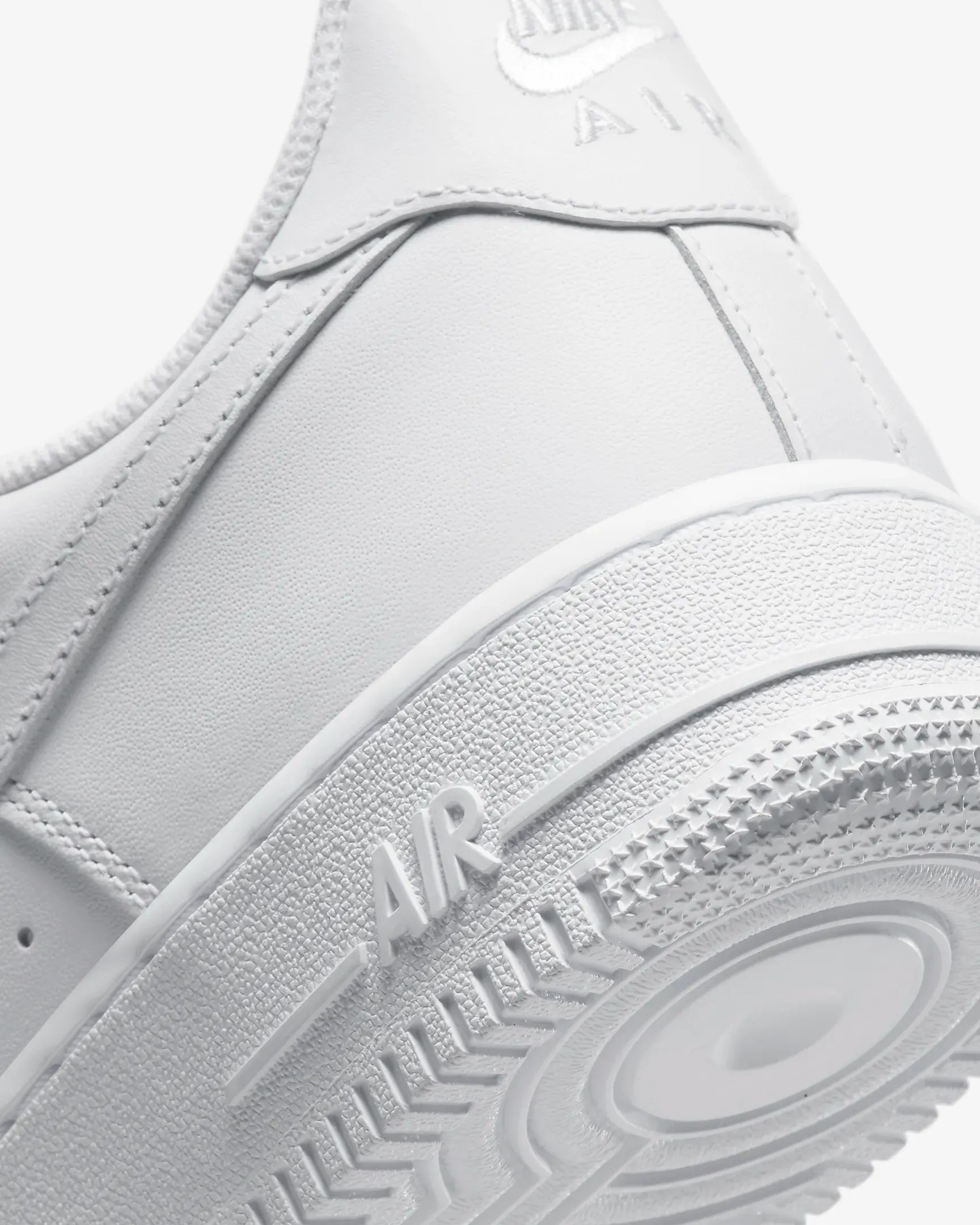 Nike Men's Air Force 1 '07 Shoes - All White